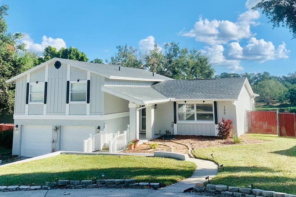 Stylish Lake Home With Huge Pool, Arcade With Ps5,And Theater Just 5 Min From Legoland 윈터헤이븐 외부 사진