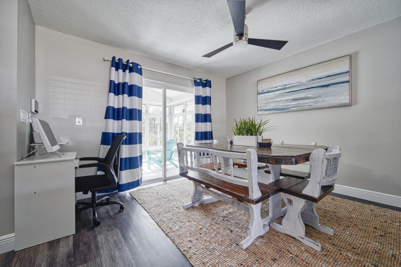 Stylish Lake Home With Huge Pool, Arcade With Ps5,And Theater Just 5 Min From Legoland 윈터헤이븐 외부 사진